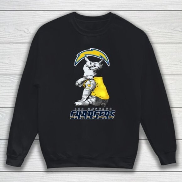 NFL Football My Cat Loves Los Angeles Chargers Sweatshirt Fan Gift Unisex Appare - Picture 1 of 5